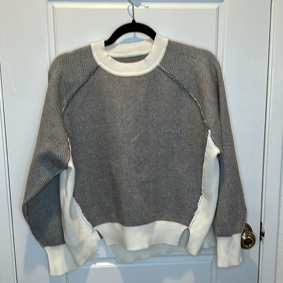 LORO PIANA CASHMERE SWEATER SET - size Small - Picture 2 of 7